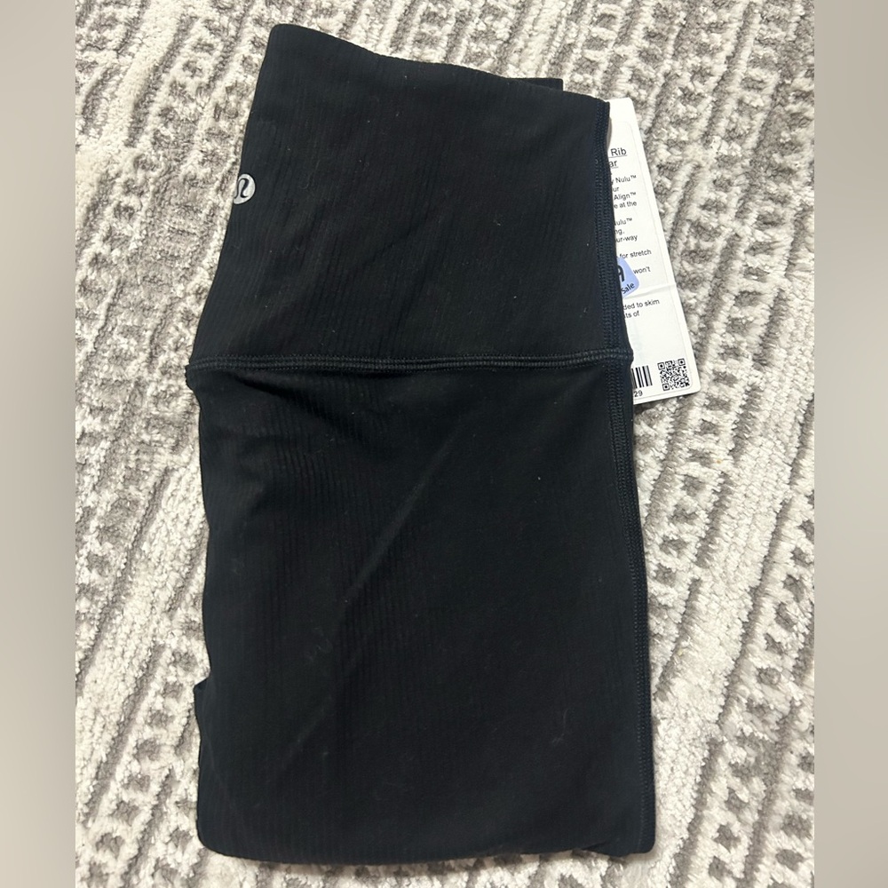 Lulu mini flares